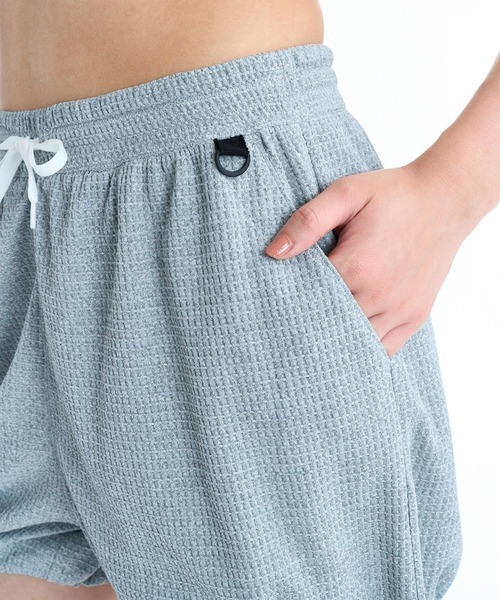 ROXY(ロキシー)の「ROXY/ロキシー レディース ショーツ RBS261017 UT(その他パンツ・レディース・ブラック/グレー/ホワイト・M/L)」の13枚目の写真