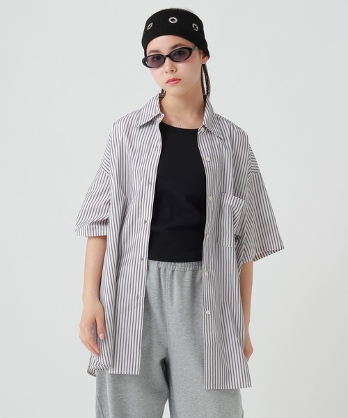 repipi armario(レピピ アルマリオ)の「ストライプBIGシャツ(シャツ/ブラウス・キッズ・ブラック/ピンク/サックスブルー・MEDIUM/LARGE)」の7枚目の写真