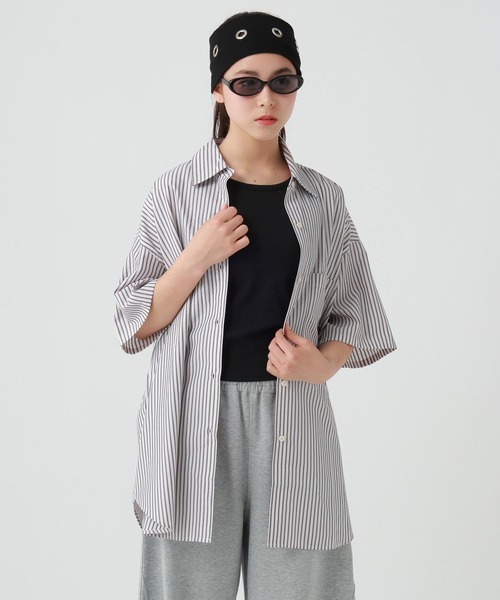 repipi armario(レピピ アルマリオ)の「ストライプBIGシャツ(シャツ/ブラウス・キッズ・ブラック/ピンク/サックスブルー・MEDIUM/LARGE)」の8枚目の写真