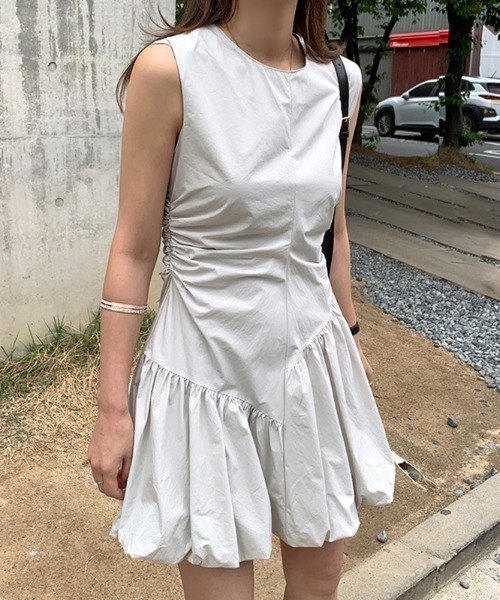 FREE STYLISTS（フリー スタイリスト）の「YUGA_YGMC　Korean style balloon mini dress（ワンピース・レディース・ライトグレー/ブラック/ホワイト・L/M）」の3枚目の写真