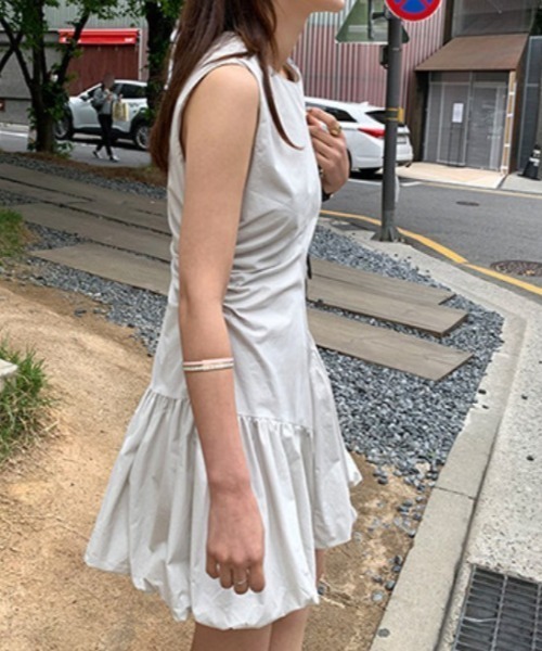FREE STYLISTS（フリー スタイリスト）の「YUGA_YGMC　Korean style balloon mini dress（ワンピース・レディース・ライトグレー/ブラック/ホワイト・L/M）」の18枚目の写真