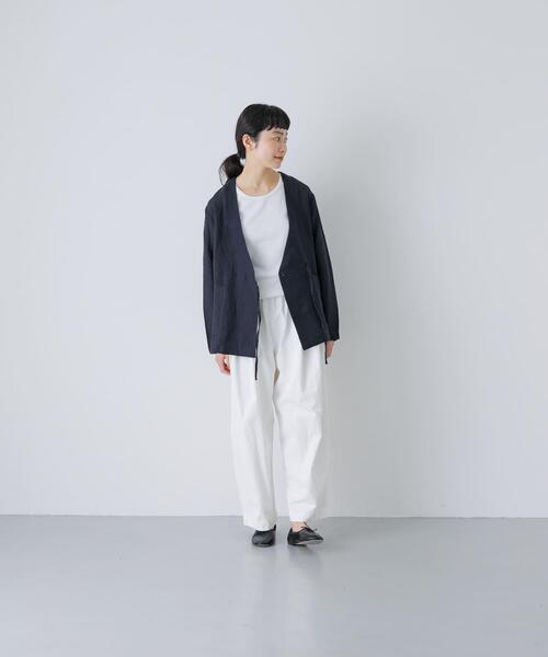 かぐれ（カグレ）の「リネンカシュクールカーディガンジャケット（ノーカラージャケット・レディース・ネイビー/ナチュラル・FREE）」の10枚目の写真