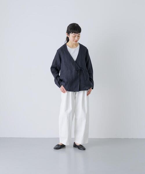 かぐれ（カグレ）の「リネンカシュクールカーディガンジャケット（ノーカラージャケット・レディース・ネイビー/ナチュラル・FREE）」の14枚目の写真