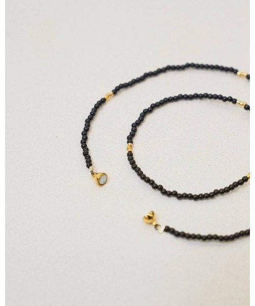 TODAYFUL（トゥデイフル）の「TODAYFUL Thin Beads Choker（ネックレス・レディース・ブラック/ホワイト/ローズ・FREE）」の4枚目の写真