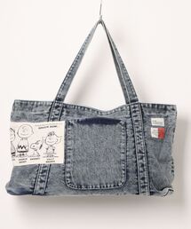 SNOOPY×OLD BETTY'S（スヌーピーカケルオールドベティーズ）の「スヌーピー【SNOOPY】デニム トートバック（ショルダーバッグ）」