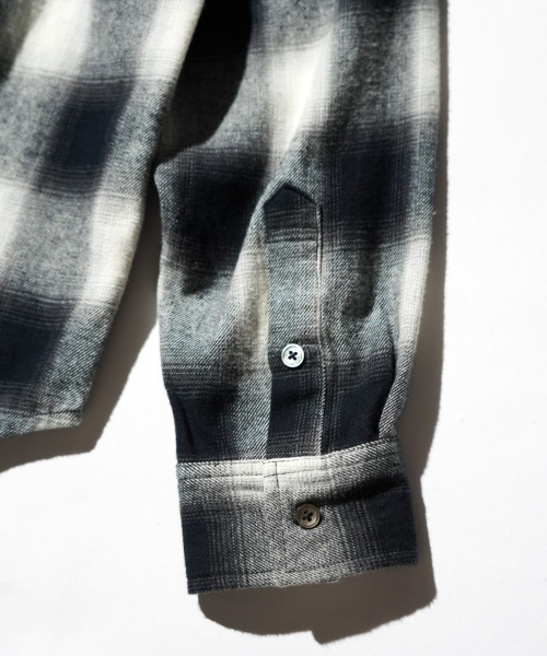 MAUI and Sons（マウイアンドサンズ）の「Maui & Sons マウイ アンド サンズ / Venice Ombre Big Shirt（シャツ/ブラウス・メンズ・ブラック/ブラウン・LARGE/MEDIUM）」の7枚目の写真
