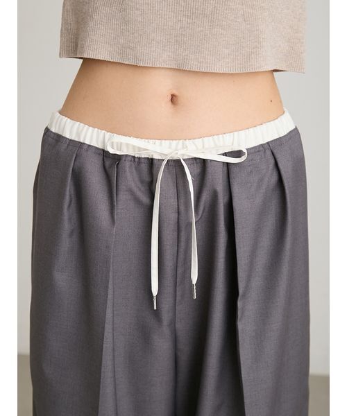 MIESROHE(ミースロエ)の「ウォッシャブルスーツパンツ(その他パンツ・レディース・ブラック/ベージュ/グレー・0/1)」の17枚目の写真