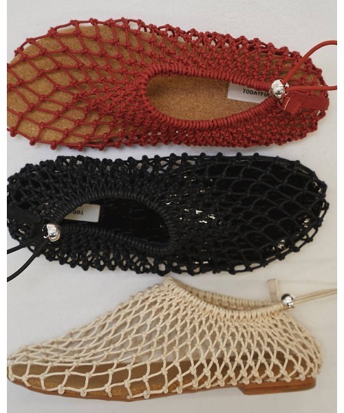 TODAYFUL(トゥデイフル)の「TODAYFUL Hand Blade Slip-on(その他シューズ・レディース・ブラック/ローズ/オフホワイト・36/37)」の4枚目の写真