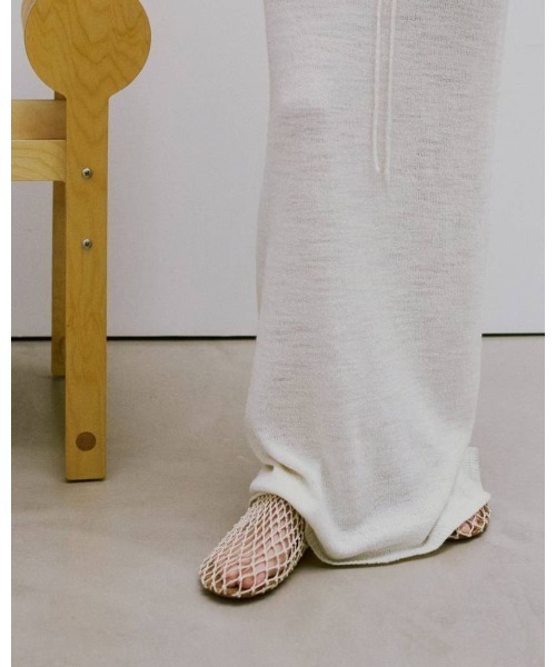 TODAYFUL(トゥデイフル)の「TODAYFUL Hand Blade Slip-on(その他シューズ・レディース・ブラック/ローズ/オフホワイト・36/37)」の6枚目の写真