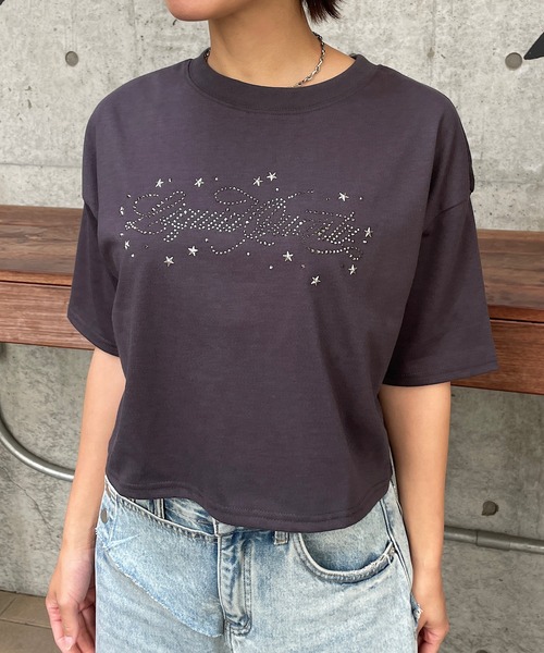 ROGER AND RAW(ロジャーアンドロウ)の「ラインストーンロゴ クロップドTシャツ(Tシャツ/カットソー・レディース・ホワイト/チャコールグレー/霜降りグレー・FREE)」の18枚目の写真