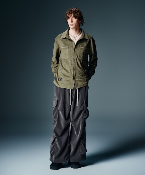 glamb(グラム)の「Velour Pajamas Shirt / ベロアパジャマシャツ(シャツ/ブラウス・メンズ・ブラック/カーキ・S/M/L)」の9枚目の写真