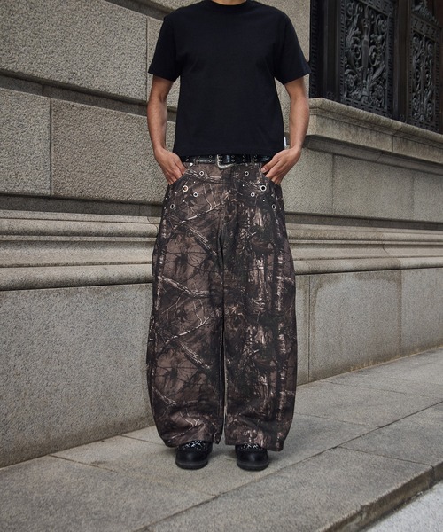 kutir(クティール)の「EYELET STUDS DESIGN SWEAT CURVE PANTS/ハトメスタッズデザインスウェットカーブパンツ(スウェットパンツ・メンズ・杢グレー/ブラウン/ブラック・SMALL/MEDIUM/LARGE)」の16枚目の写真