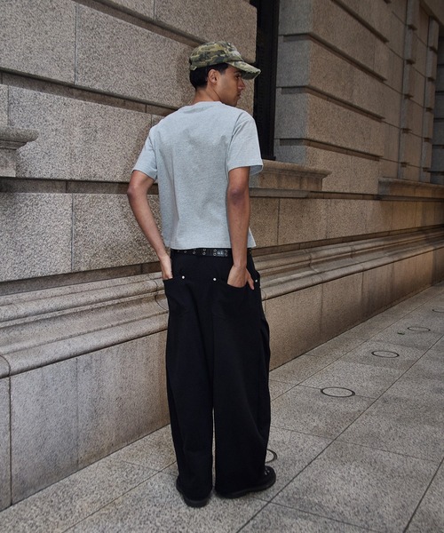 kutir(クティール)の「EYELET STUDS DESIGN SWEAT CURVE PANTS/ハトメスタッズデザインスウェットカーブパンツ(スウェットパンツ・メンズ・杢グレー/ブラウン/ブラック・SMALL/MEDIUM/LARGE)」の21枚目の写真