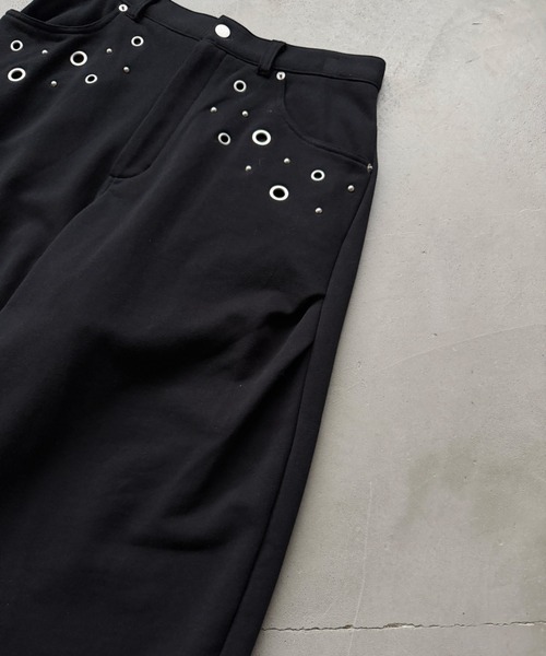 kutir(クティール)の「EYELET STUDS DESIGN SWEAT CURVE PANTS/ハトメスタッズデザインスウェットカーブパンツ(スウェットパンツ・メンズ・杢グレー/ブラウン/ブラック・SMALL/MEDIUM/LARGE)」の18枚目の写真