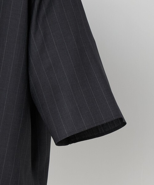 LOEFF(ロエフ)の「<LOEFF>トロピカルウール ショートスリーブ シャツ ピンストライプ MENS(シャツ/ブラウス・メンズ・ダークグレー・2/1)」の4枚目の写真