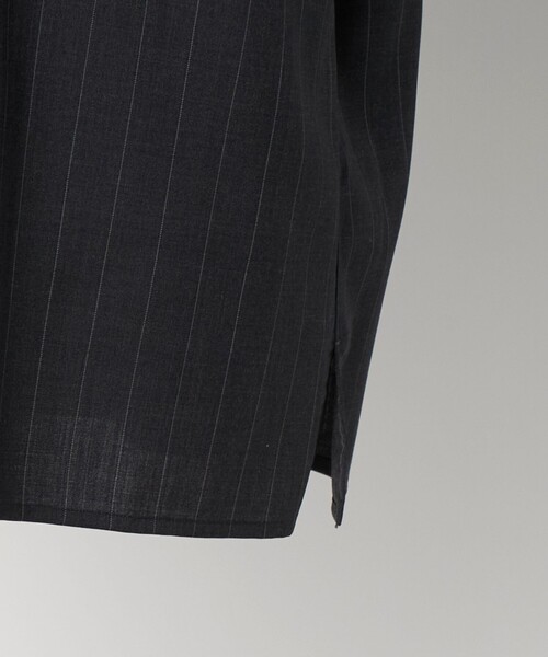 LOEFF(ロエフ)の「<LOEFF>トロピカルウール ショートスリーブ シャツ ピンストライプ MENS(シャツ/ブラウス・メンズ・ダークグレー・2/1)」の5枚目の写真