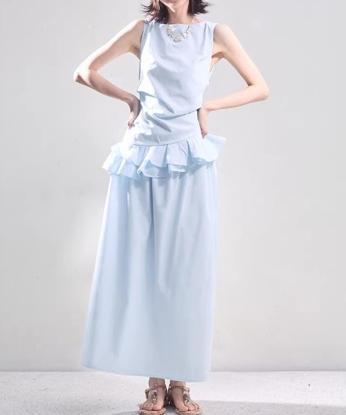 AMAJI(アマジ)の「フリル ノースリーブ ウエストマーク ワンピース(ワンピース・レディース・ライトブルー・SMALL/MEDIUM/LARGE/X-LARGE)」の2枚目の写真