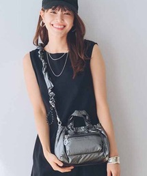 リブ　イン　コンフォート　スタイリストくぼっち★とコラボ　アクセ感覚で映える　たっぷりミニくしゅくしゅショルダーバッグ