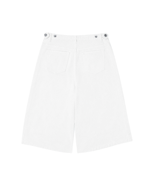 RANDOMOFF（ランダムオフ）の「BTB : SNAP BOTTON BERMUDA SHORTS [SOFT WHITE]（その他パンツ・レディース・ホワイト・X-LARGE/LARGE/MEDIUM/SMALL）」の2枚目の写真