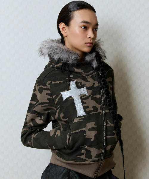 GT FUR UNBALANCE HOOD ZIP UP (CAMO) — худи на молнии с мехом, камуфляж