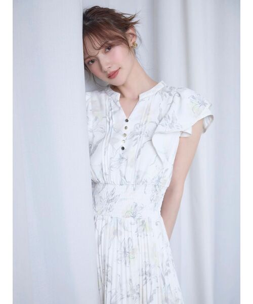 dazzlin(ダズリン)の「ストライプフラワーワンピース(ワンピース・レディース・アイボリー/ブルー/ピンク・SMALL/MEDIUM)」の5枚目の写真