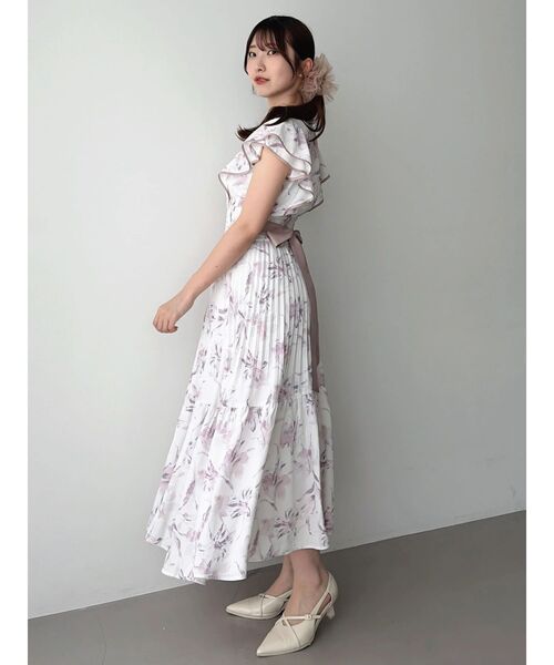 dazzlin(ダズリン)の「ストライプフラワーワンピース(ワンピース・レディース・アイボリー/ブルー/ピンク・SMALL/MEDIUM)」の15枚目の写真