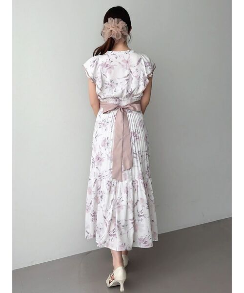 dazzlin(ダズリン)の「ストライプフラワーワンピース(ワンピース・レディース・アイボリー/ブルー/ピンク・SMALL/MEDIUM)」の16枚目の写真
