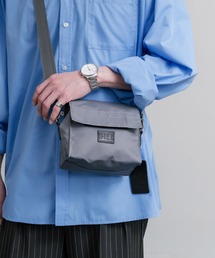 MEI（メイ）の「MEI メイ MINI SHOULDER ミニショルダーフラップバッグ（ショルダーバッグ）」