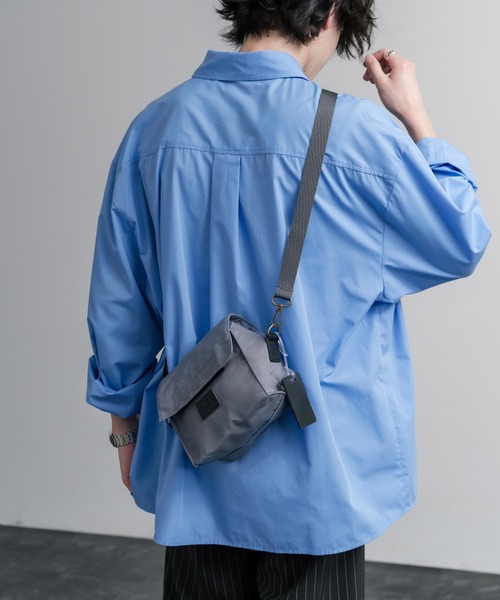 MEI(メイ)の「MEI メイ MINI SHOULDER ミニショルダーフラップバッグ(ショルダーバッグ・メンズ・ブラック・FREE)」の12枚目の写真