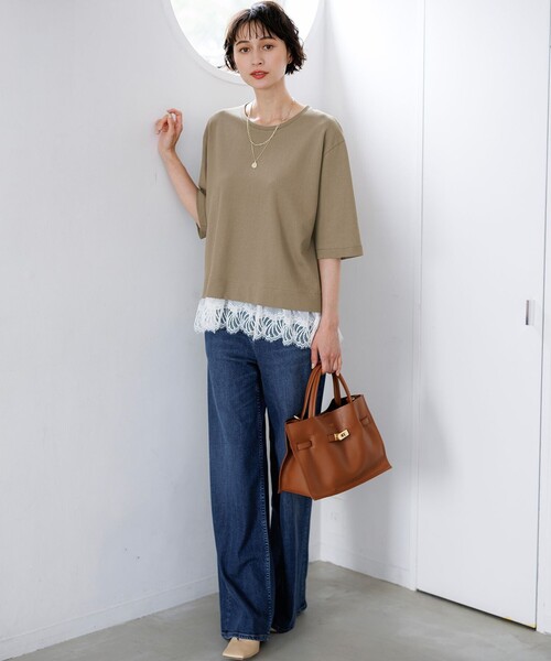 23区 L（ニジュウサンクオオキイサイズ）の「レースヘムレイヤード コンビ カットソー（Tシャツ/カットソー・レディース・ベージュ系/オリーブ系/グレー系・44/46）」の5枚目の写真