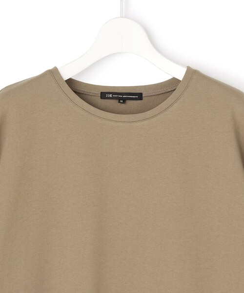 23区 L（ニジュウサンクオオキイサイズ）の「レースヘムレイヤード コンビ カットソー（Tシャツ/カットソー・レディース・ベージュ系/オリーブ系/グレー系・44/46）」の14枚目の写真