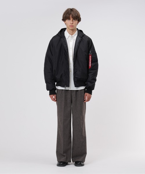Alpha Industries（アルファインダストリーズ）の「Alpha Industries/アルファインダストリーズ/OXFORD MA-1 HOODED RELAXED FIT FLIGHT JACKET/オックスフォードMA-1 フーデッドリラックスフィット フライトジャケット（MA-1・メンズ・ブラック/オリーブ/インディゴブルー・S/M/L/2XL/XL）」の4枚目の写真