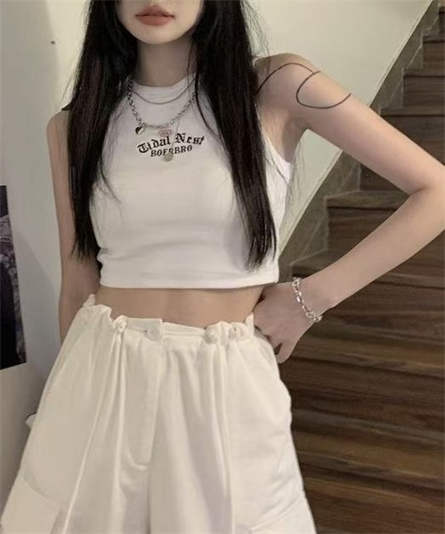 FREE STYLISTS(フリー スタイリスト)の「ノースリーブ タンクトップ レディース(タンクトップ・レディース・カーキ/ホワイト/ライトグレー/グレー/ブラック/ブラウン・2XL/M/XL/L)」の10枚目の写真