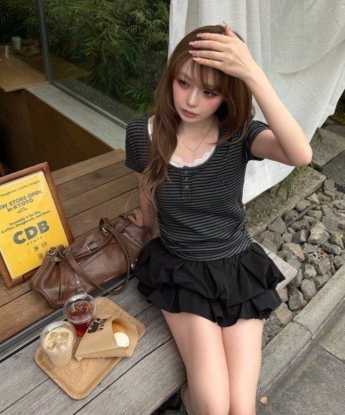 RAY CASSIN（レイカズン）の「ティアードバルーンミニスカート / ホイップスカート（スカート・レディース・ブラック/ホワイト・FREE）」の17枚目の写真