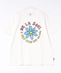 DEAR LAUREL（ディアローレル）の「【ムラサキスポーツ限定】DEARLAUREL×DELASOUL DL26S-2118 ミュージックTシャツ（Tシャツ/カットソー）」