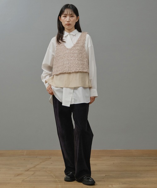 Nunc.(ヌンク)の「フロッキーストレートデニムパンツ(デニムパンツ・レディース・ブラック/ネイビー/サックスブルー・38)」の15枚目の写真