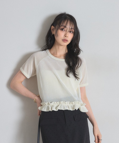 &. NOSTALGIA(アンドドットノスタルジア)の「シアーフロッキー裾フリルTシャツ(Tシャツ/カットソー・レディース・オフホワイト/グレー・FREE)」の4枚目の写真