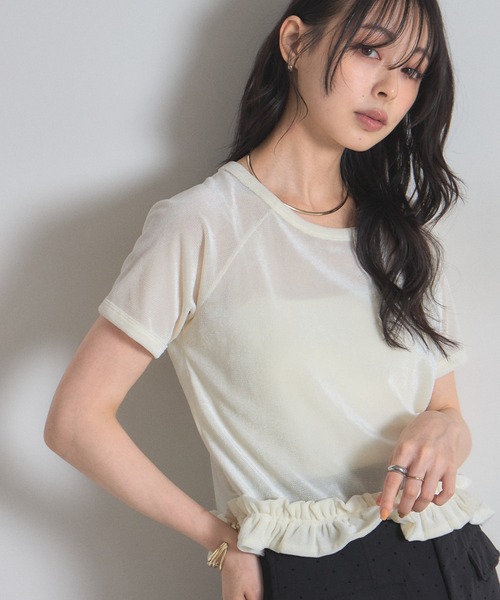 &. NOSTALGIA(アンドドットノスタルジア)の「シアーフロッキー裾フリルTシャツ(Tシャツ/カットソー・レディース・オフホワイト/グレー・FREE)」の7枚目の写真