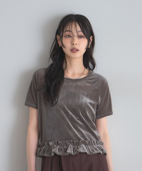 &. NOSTALGIA(アンドドットノスタルジア)の「シアーフロッキー裾フリルTシャツ(Tシャツ/カットソー・レディース・オフホワイト/グレー・FREE)」の11枚目の写真