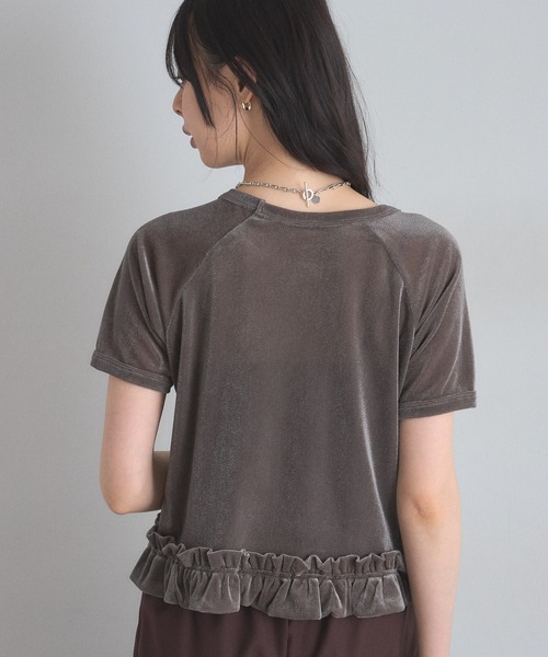 &. NOSTALGIA(アンドドットノスタルジア)の「シアーフロッキー裾フリルTシャツ(Tシャツ/カットソー・レディース・オフホワイト/グレー・FREE)」の15枚目の写真