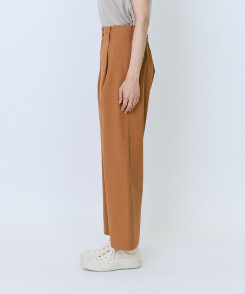LOISIR(ロワズィール)の「コットンツイルテーパードパンツ(その他パンツ・レディース・キャメル/ネイビー・36/38/40)」の12枚目の写真