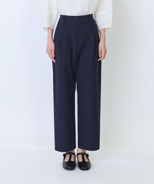 LOISIR(ロワズィール)の「コットンツイルテーパードパンツ(その他パンツ・レディース・キャメル/ネイビー・36/38/40)」の14枚目の写真