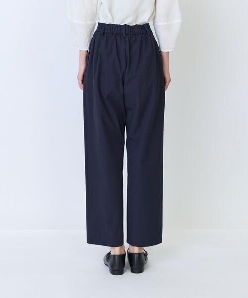 LOISIR(ロワズィール)の「コットンツイルテーパードパンツ(その他パンツ・レディース・キャメル/ネイビー・36/38/40)」の16枚目の写真