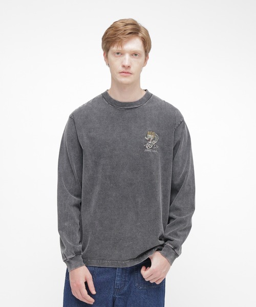 AVIREX（アヴィレックス）の「《NAVAL COLLECTION》SOUVENIR EMBROIDERY LONG SLEEVE T-SHIRT / スーベニア 刺しゅう; 長袖Tシャツ / AVIREX / アヴィレックス（Tシャツ/カットソー・メンズ・オフホワイト/チャコール・X-LARGE/XX-LARGE/LARGE）」の15枚目の写真