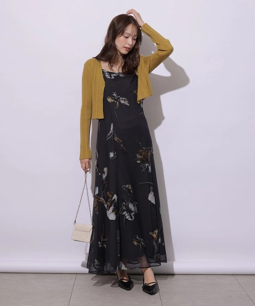 Mystrada(マイストラーダ)の「ミュートフローラキャミワンピース(ワンピース・レディース・チャコールグレー/ピンクベージュ/オフホワイト・38/36)」の11枚目の写真