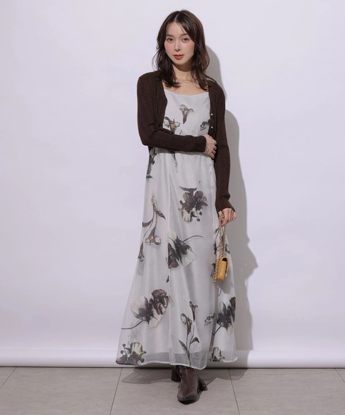 Mystrada(マイストラーダ)の「ミュートフローラキャミワンピース(ワンピース・レディース・チャコールグレー/ピンクベージュ/オフホワイト・38/36)」の13枚目の写真