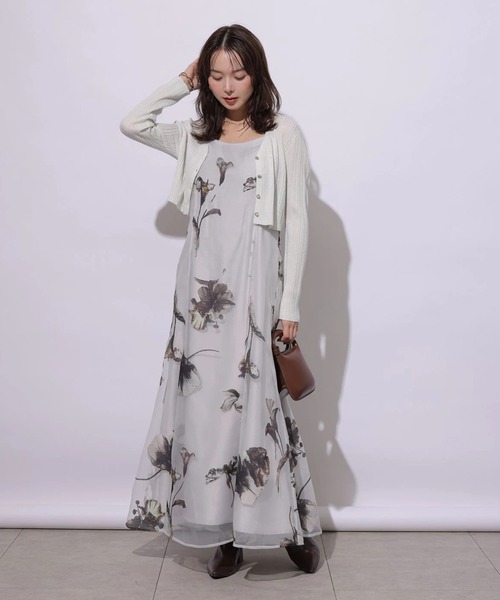 Mystrada(マイストラーダ)の「ミュートフローラキャミワンピース(ワンピース・レディース・チャコールグレー/ピンクベージュ/オフホワイト・38/36)」の22枚目の写真