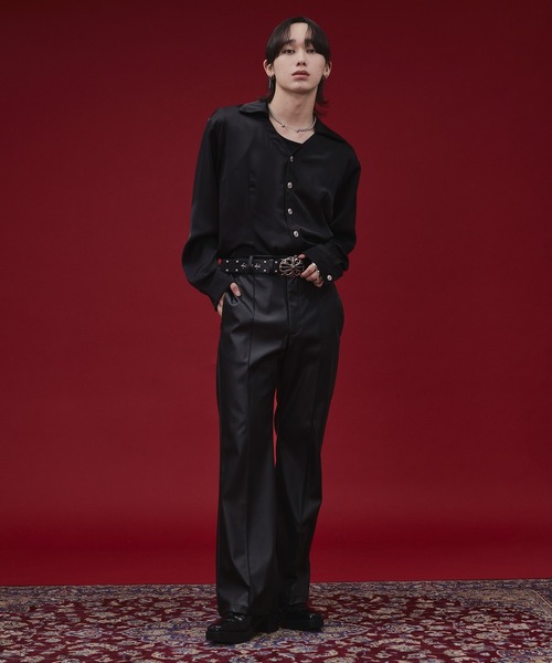 Ellno Loset(エルノロゼット)の「【SEME】metal button satin skipper shirt(シャツ/ブラウス・メンズ・オフホワイト/ブラック・SMALL/LARGE/MEDIUM)」の17枚目の写真