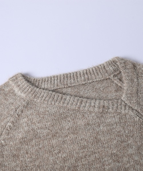 AMELY（エミリー）の「アシメネック ニットトップス/ショート丈/美デコルテ（ニット/セーター・レディース・アイボリー/グレー/モカ/ブラック・フリー）」の6枚目の写真