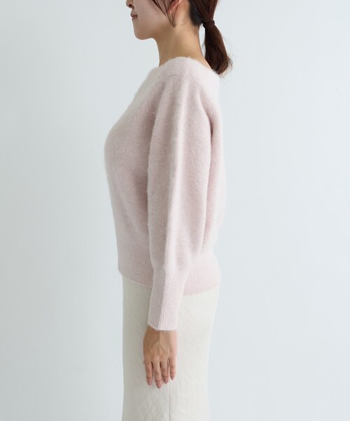 La boutique BonBon(ラブティックボンボン)の「【9/13(日)予約開始!miki監修】ラメヘアリーウールカシミヤ混オフショルニット(ニット/セーター・レディース・モカ/ピンク/オフホワイト・FREE)」の4枚目の写真